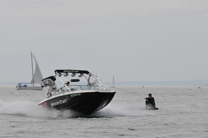 DSC_8372C.jpg