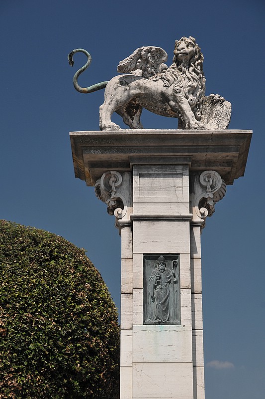 DSC_6561CE.jpg
