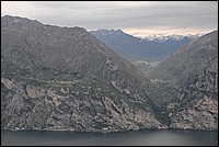DSC_6438E.jpg