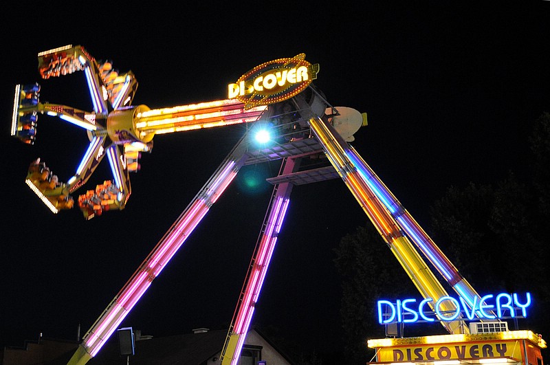 DSC_2440CD.jpg