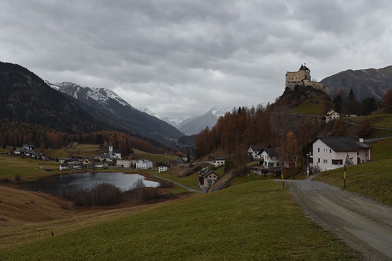 DSC_3664RAW.jpg