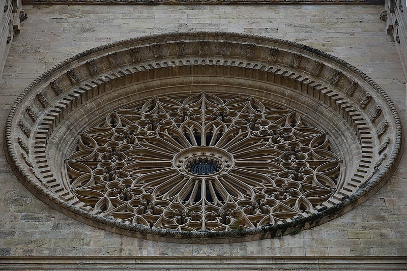DSC_2053RAW.jpg