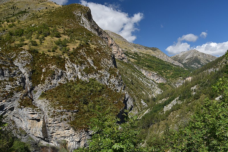 DSC_5301RAW.jpg