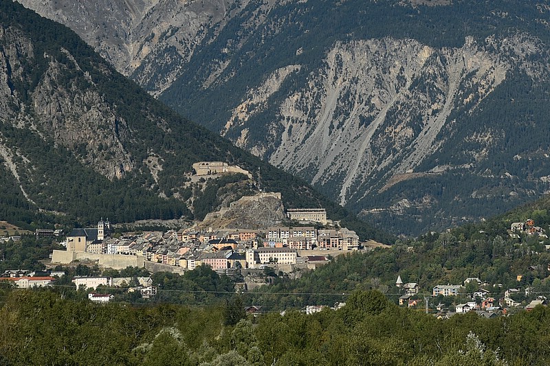 DSC_5353RAW.jpg