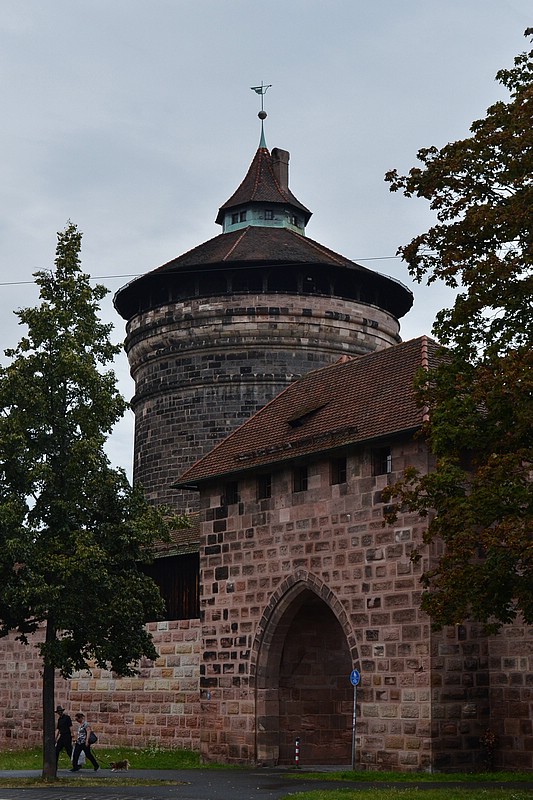 DSC_8109RAW.jpg
