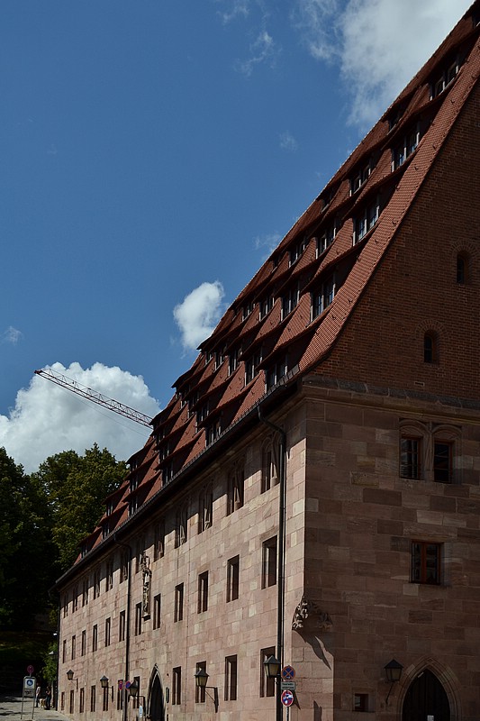 DSC_8310RAW.jpg