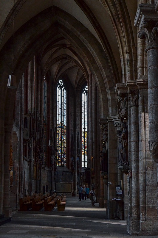 DSC_8402RAW.jpg