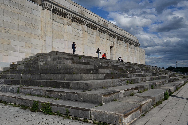 DSC_8571RAW.jpg