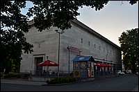 DSC_8700RAW.jpg